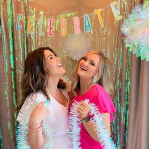 Meet your Posher, Charli